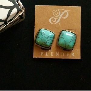NIB Plunder Fernanda Earrings